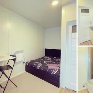 https://warszawa-boutique-apartments.warsawhotelspoland.com