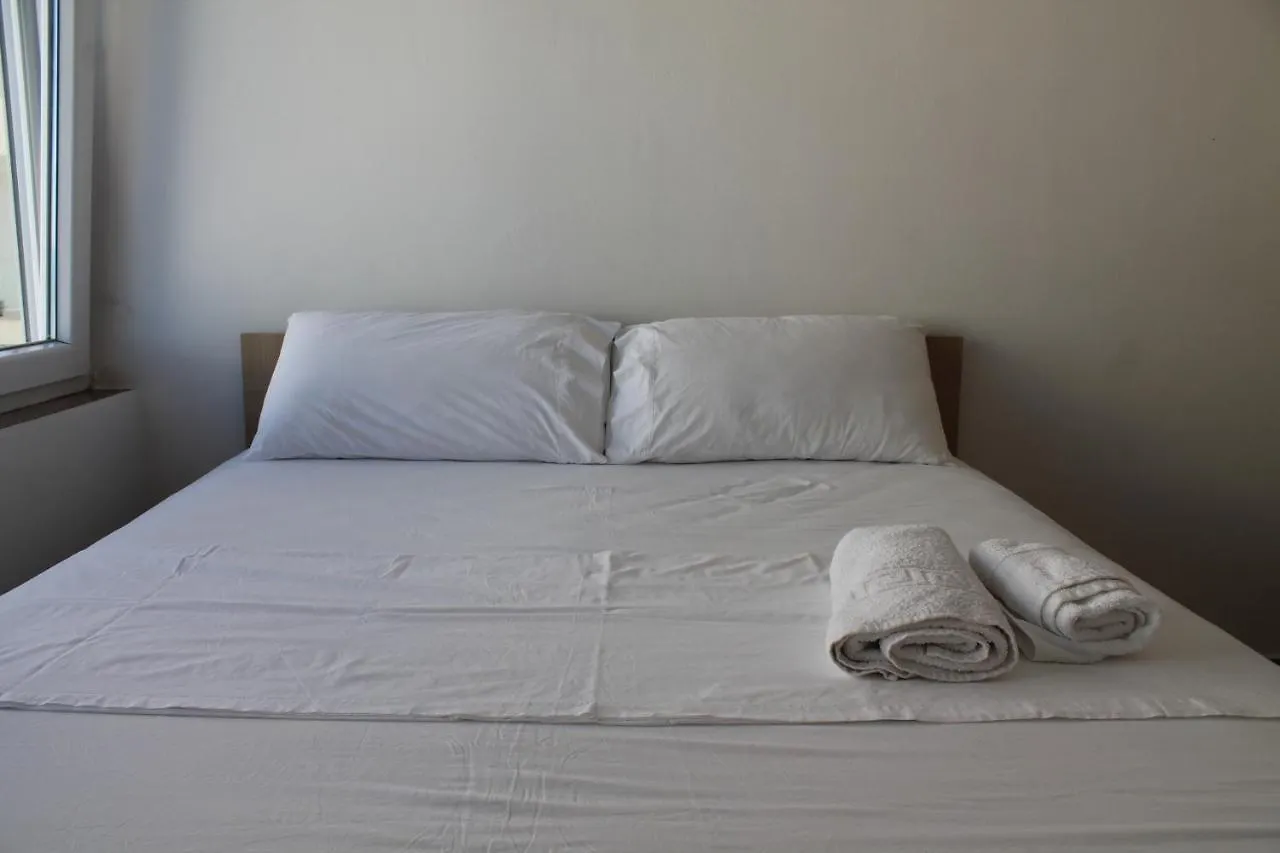 Apartament Roxhensi Shëngjin