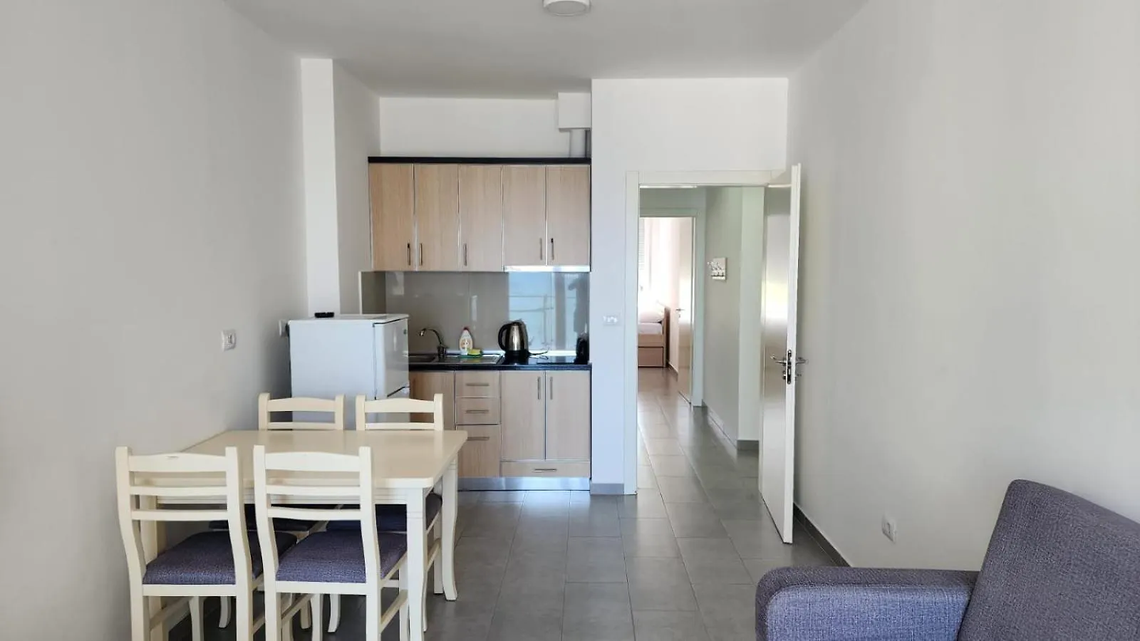 Roxhensi Apartment Shengjin