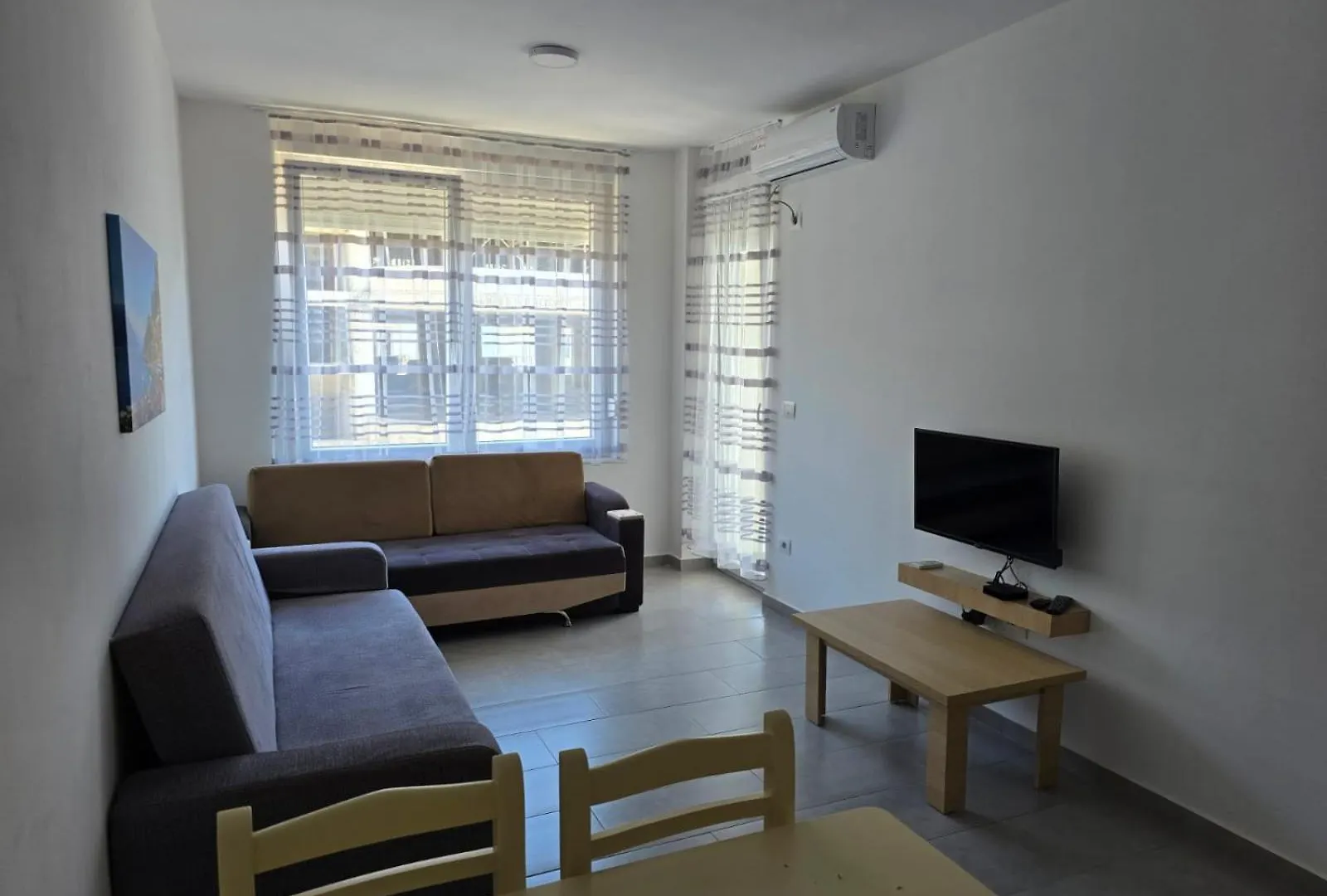 Roxhensi Daire Shëngjin Arnavutluk