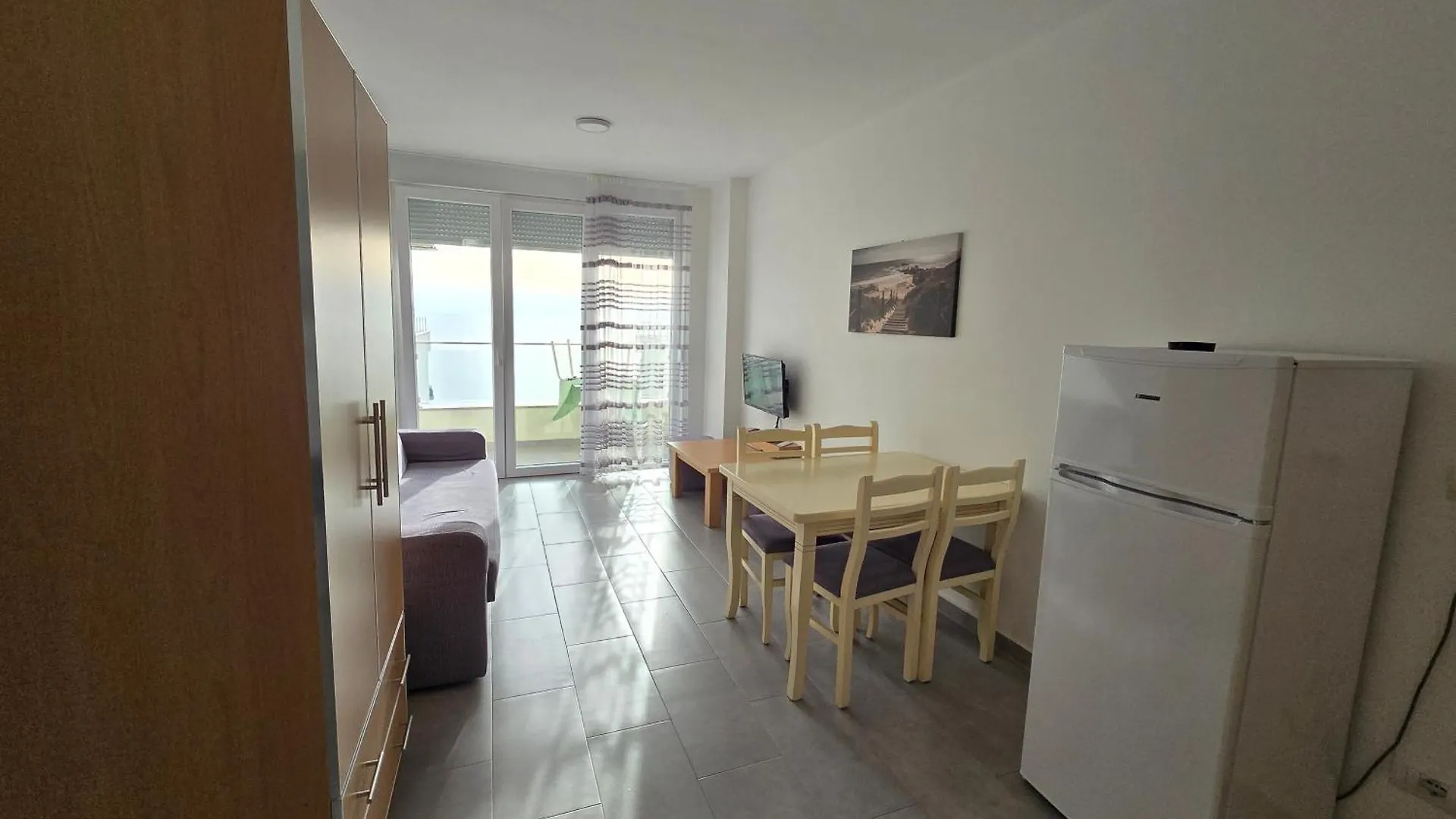 Roxhensi Apartment Shengjin Albania
