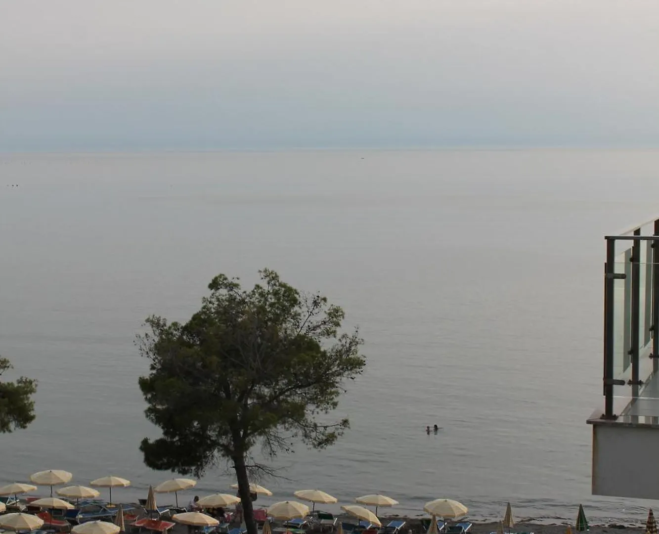 Roxhensi Apartment Shengjin 0*,  Albania